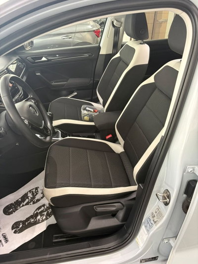 Volkswagen T-Roc 1.5 TSI ACT Advanced BlueMotion Technology (15)