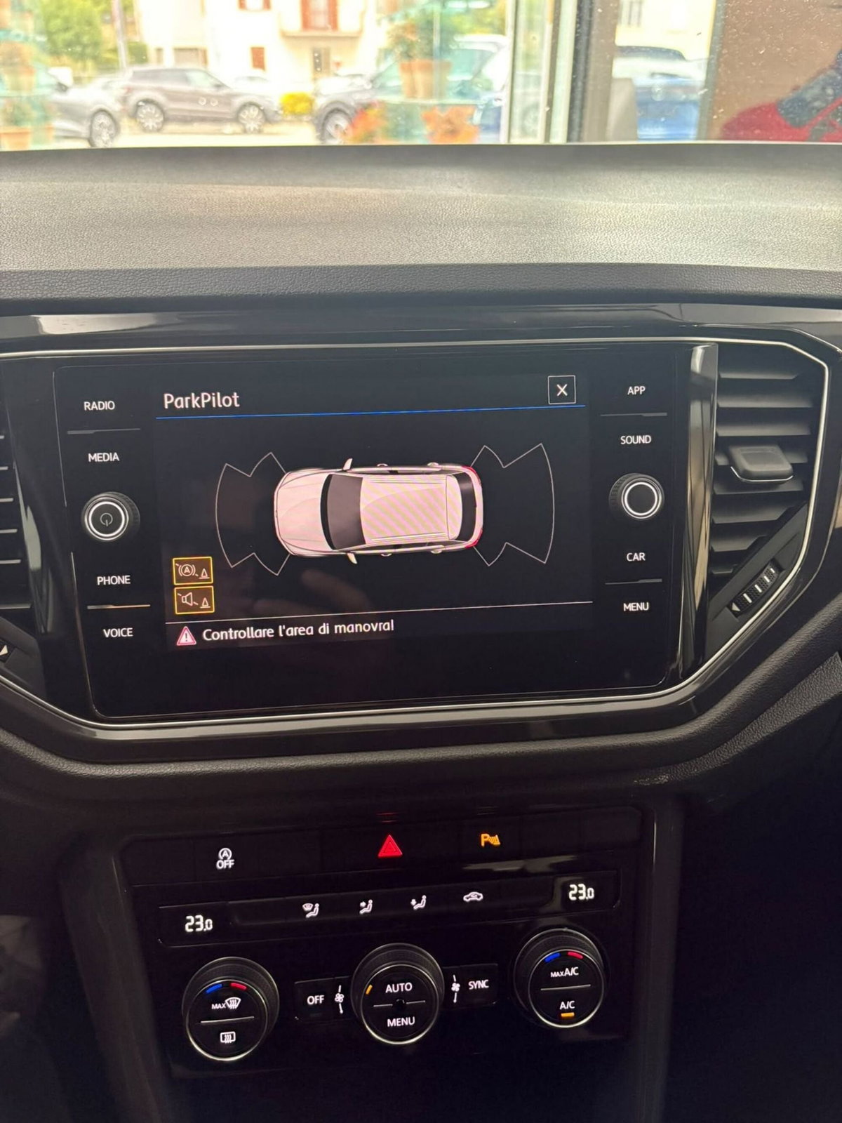 Volkswagen T-Roc 1.5 TSI ACT Advanced BlueMotion Technology (9)