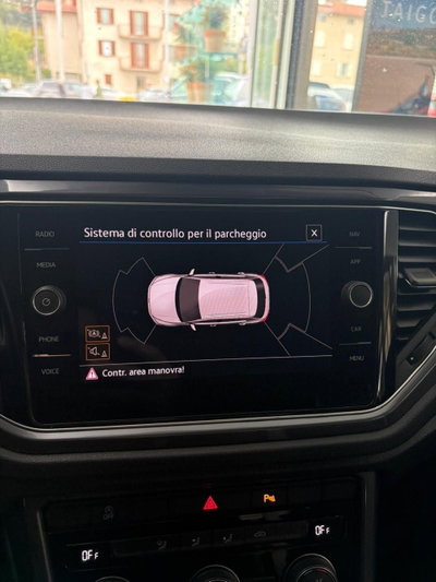 Volkswagen T-Roc 1.5 tsi R-Line dsg (14)