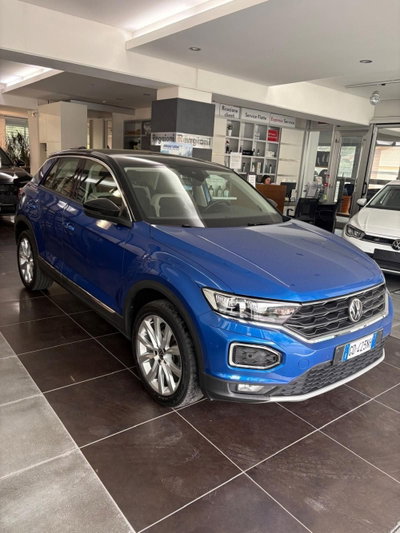 Volkswagen T-Roc 1.5 tsi R-Line dsg (3)