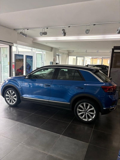 Volkswagen T-Roc 1.5 tsi R-Line dsg (6)