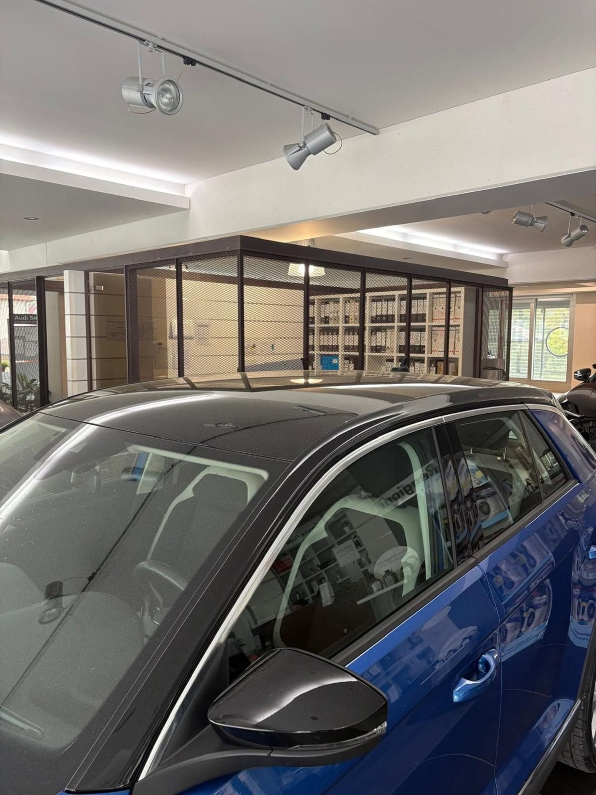Volkswagen T-Roc 1.5 tsi R-Line dsg (8)
