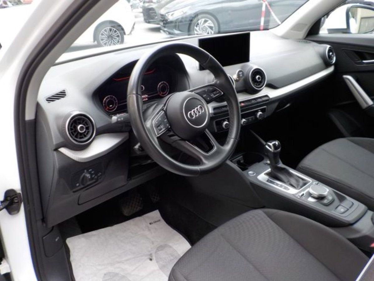Audi Q2 Q2 30 TDI S tronic Business (7)