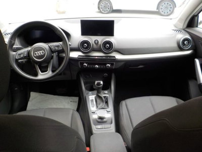 Audi Q2 Q2 30 TDI S tronic Business (8)