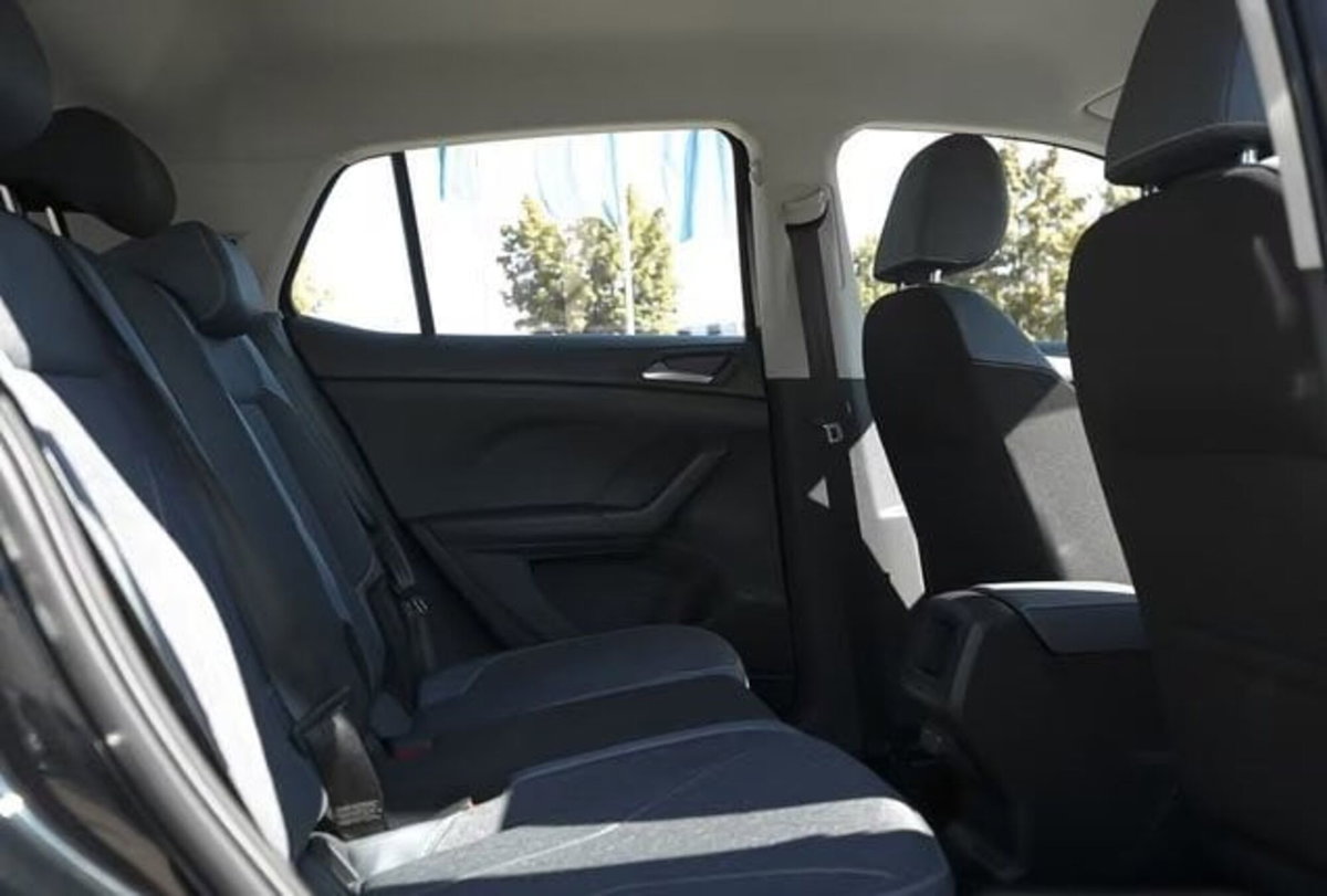Volkswagen T-Cross 1.5 TSI DSG Sport (10)