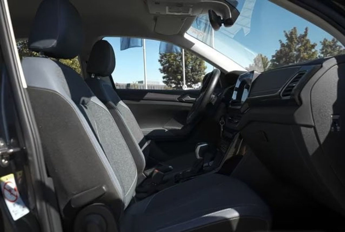 Volkswagen T-Cross 1.5 TSI DSG Sport (9)