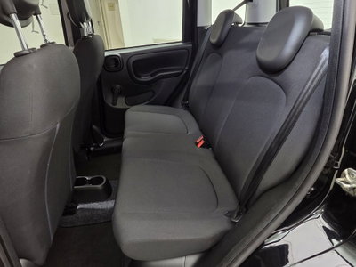 Fiat Panda 1.0 FireFly S&S Hybrid City Cross (11)
