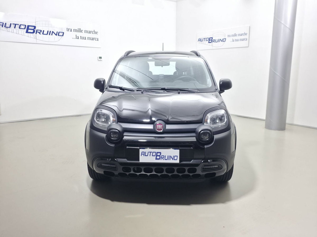Fiat Panda 1.0 FireFly S&S Hybrid City Cross (2)