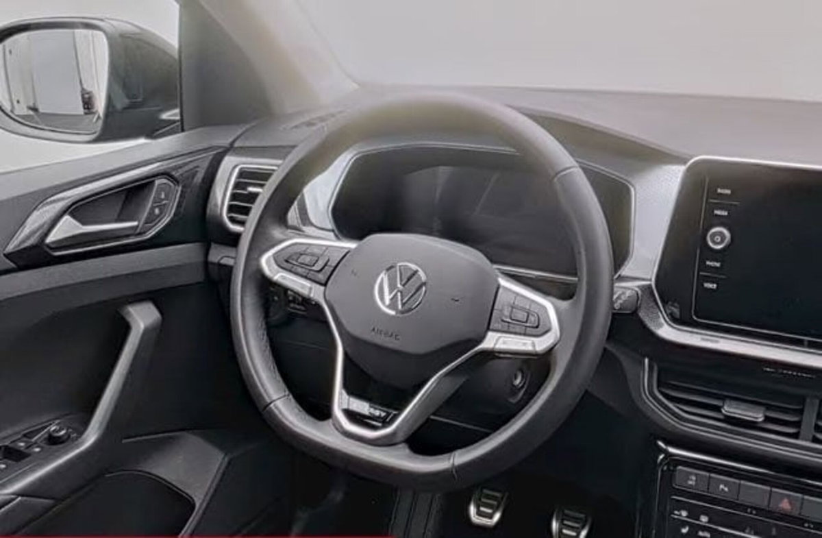 Volkswagen T-Cross 1.0 tsi Edition 95cv (8)