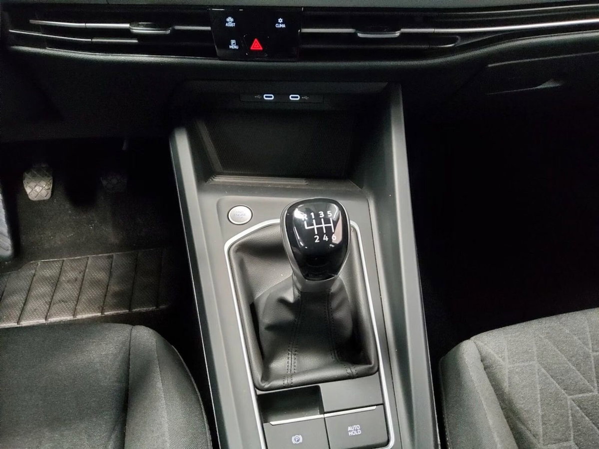 Volkswagen Golf 2.0 TDI SCR Life (12)