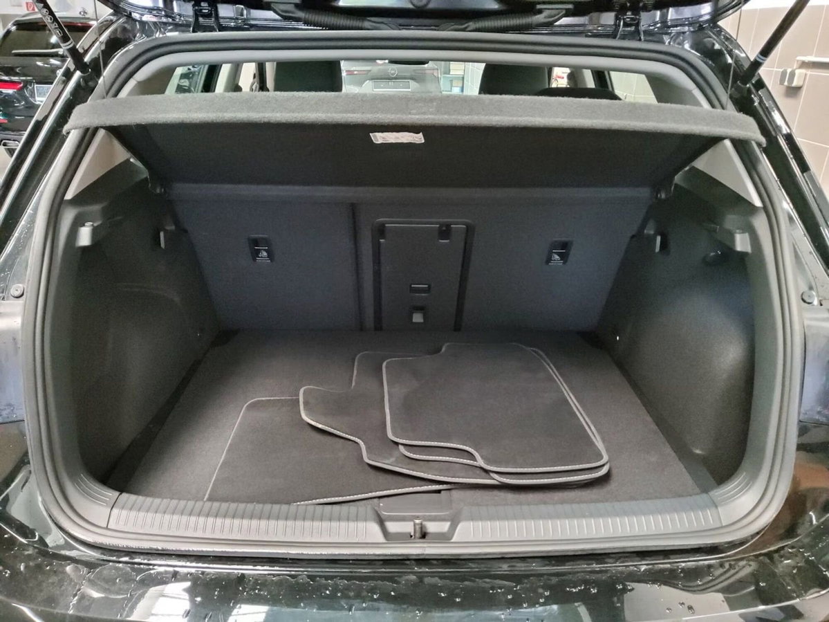 Volkswagen Golf 2.0 TDI SCR Life (6)