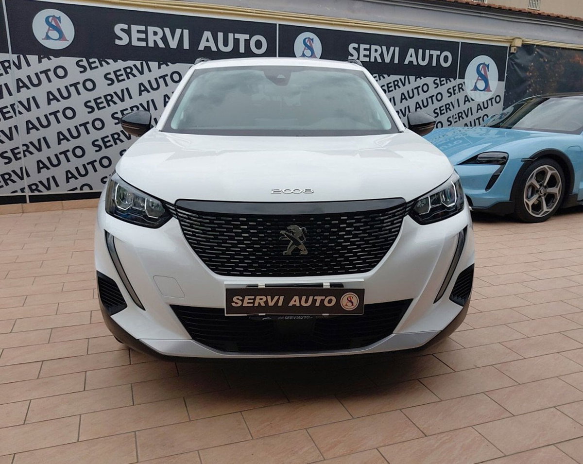 Peugeot 2008 1.2 turbo Allure 100cv (2)