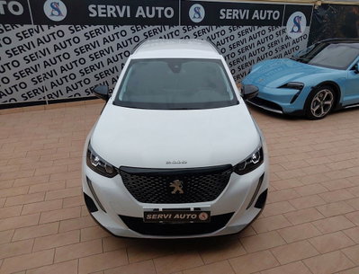Peugeot 2008 1.2 turbo Allure 100cv (3)