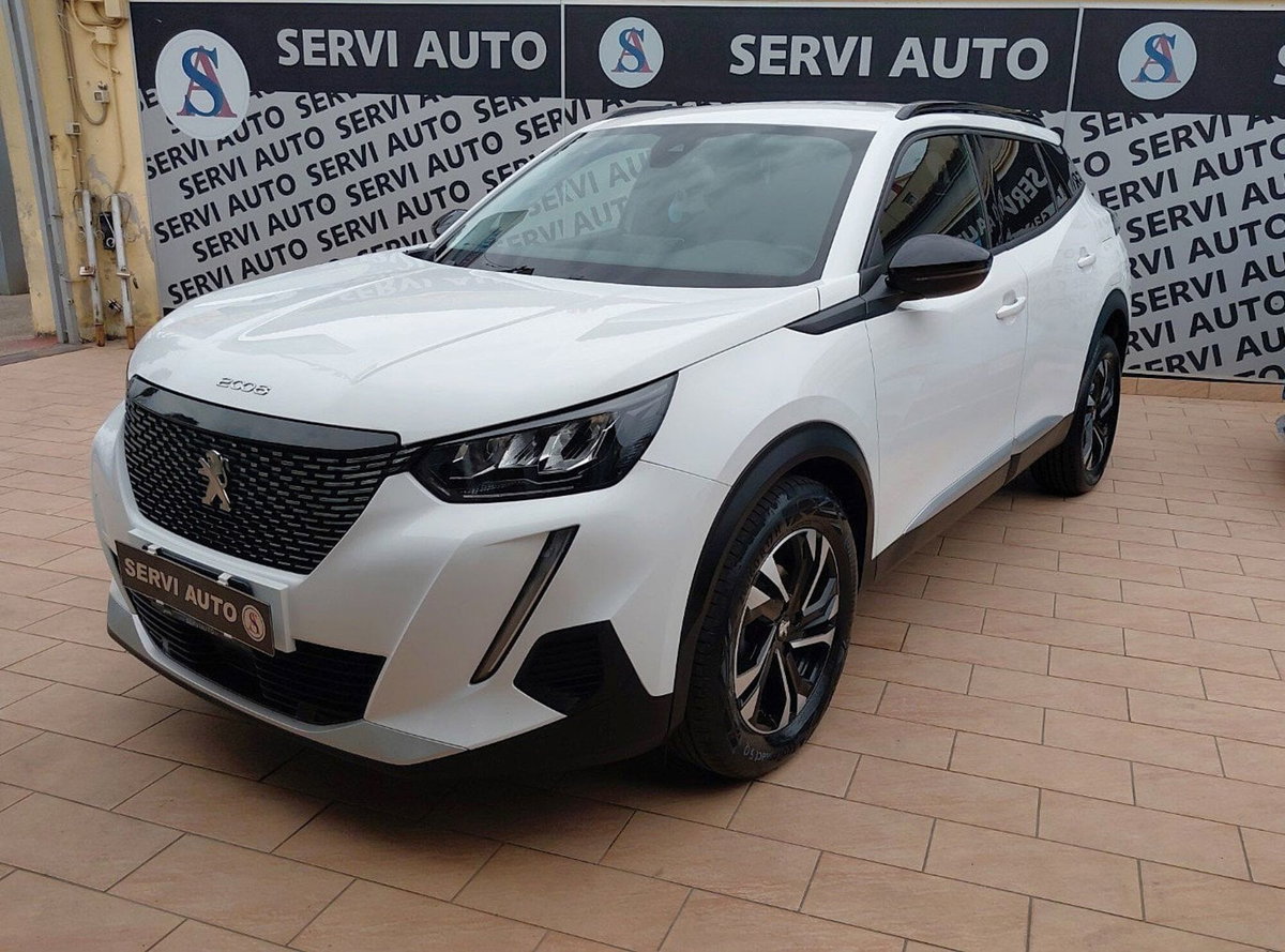 Peugeot 2008 1.2 turbo Allure 100cv (4)