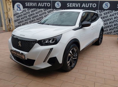 Peugeot 2008 1.2 turbo Allure 100cv (4)