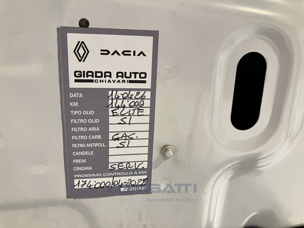 Dacia Jogger 1.0 tce Extreme UP Gpl 100cv 7p.ti (17)