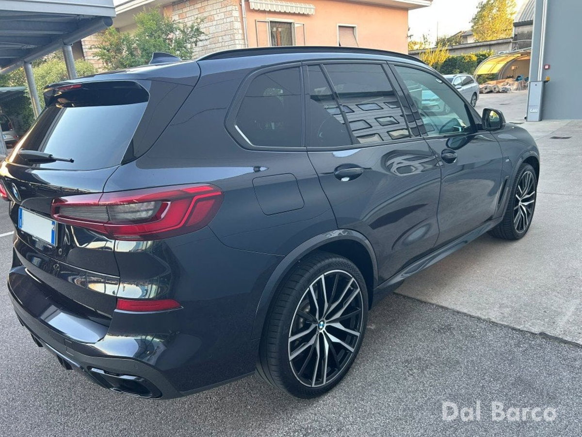 BMW X5 xDrive30d 258CV Business (7)