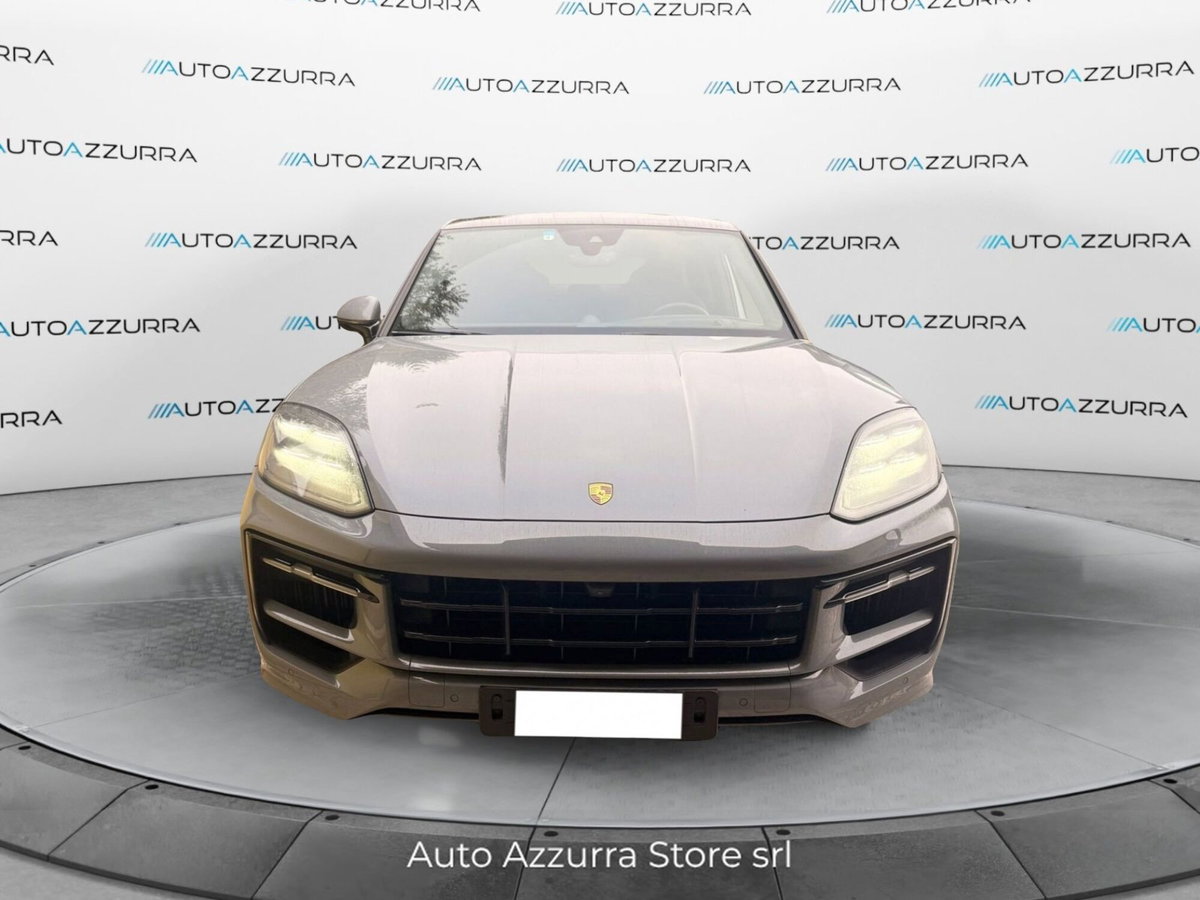 Porsche Cayenne 4.0 GTS tiptronic (2)