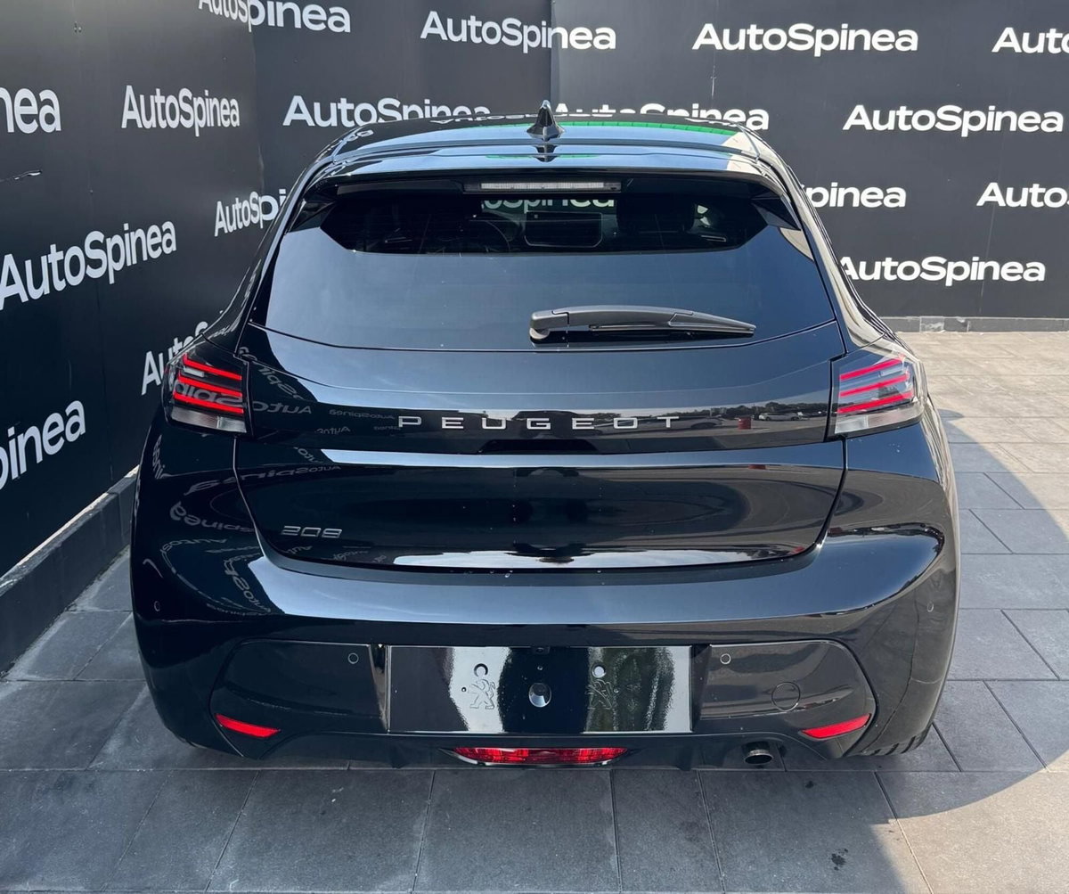 Peugeot 208 PureTech 100 Stop&Start 5 porte GT (4)