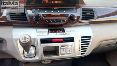 Honda FR-V 16V i-CTDi Comfort Plus (12)