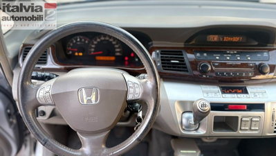 Honda FR-V 16V i-CTDi Comfort Plus (9)