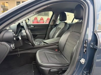 Alfa Romeo Giulia 2.2 Turbodiesel 150 CV (17)