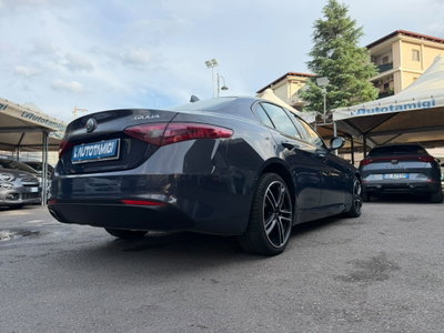 Alfa Romeo Giulia 2.2 Turbodiesel 150 CV (4)