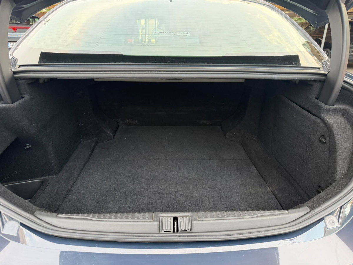 Alfa Romeo Giulia 2.2 Turbodiesel 150 CV (5)