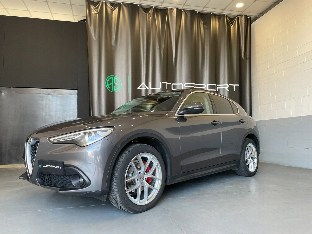 Alfa Romeo Stelvio 2.2 t Veloce Q4 210cv auto (3)
