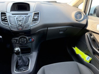 Ford Fiesta 1.4 5 porte Bz.- GPL (15)