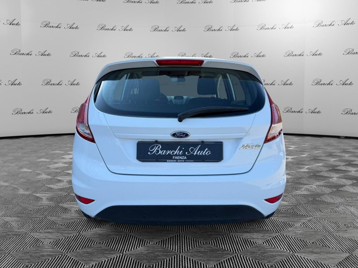 Ford Fiesta 1.4 5 porte Bz.- GPL (6)