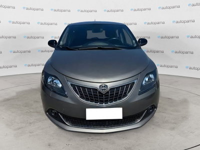 Lancia Ypsilon 1.0 FireFly 5 porte S&S Hybrid Ecochic Silver