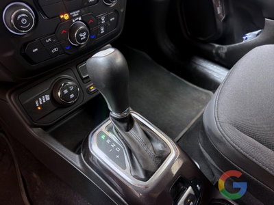 Jeep Renegade 1.3 T4 190CV PHEV 4xe AT6 Limited (12)