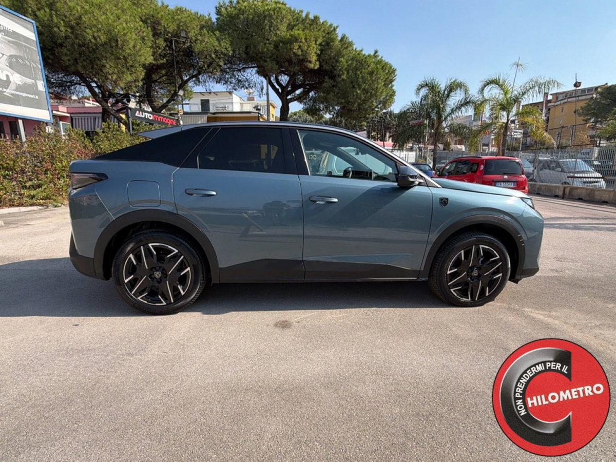 Peugeot 3008 1.2 hybrid 48V GT 136cv e-dcs6 (7)