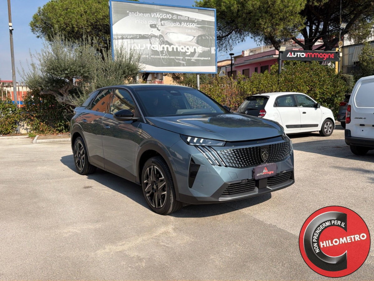 Peugeot 3008 1.2 hybrid 48V GT 136cv e-dcs6 (8)