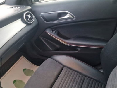 Mercedes-Benz GLA SUV 200 d Automatic Executive (17)