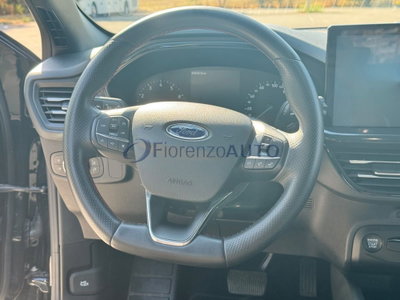 Ford Focus 1.0t ecoboost h ST-Line X 125cv (13)