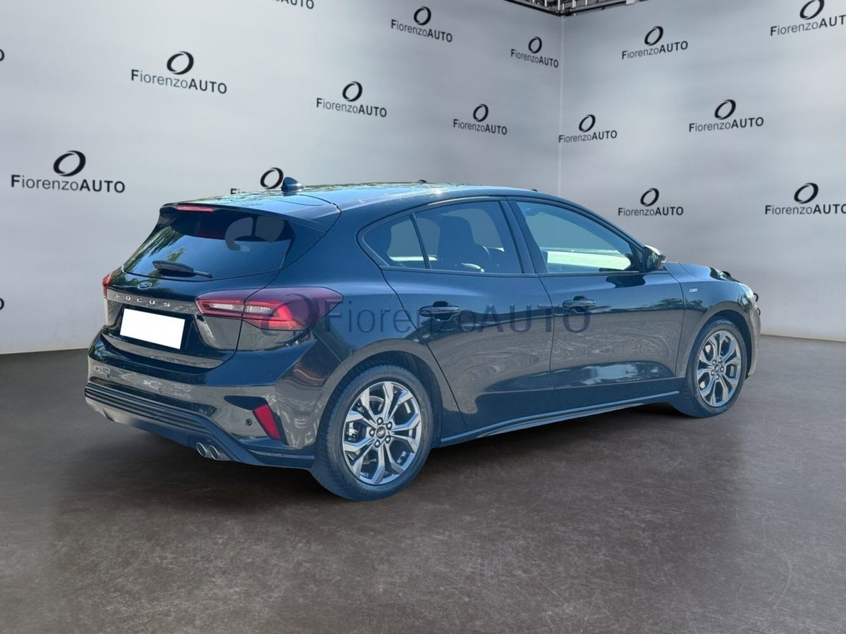 Ford Focus 1.0t ecoboost h ST-Line X 125cv (7)