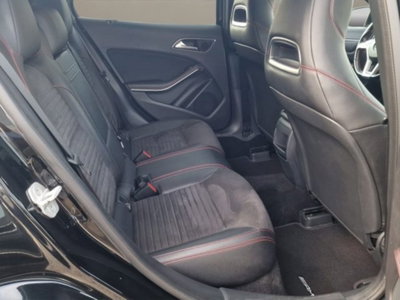 Mercedes-Benz GLA SUV 220 d Automatic Executive (19)