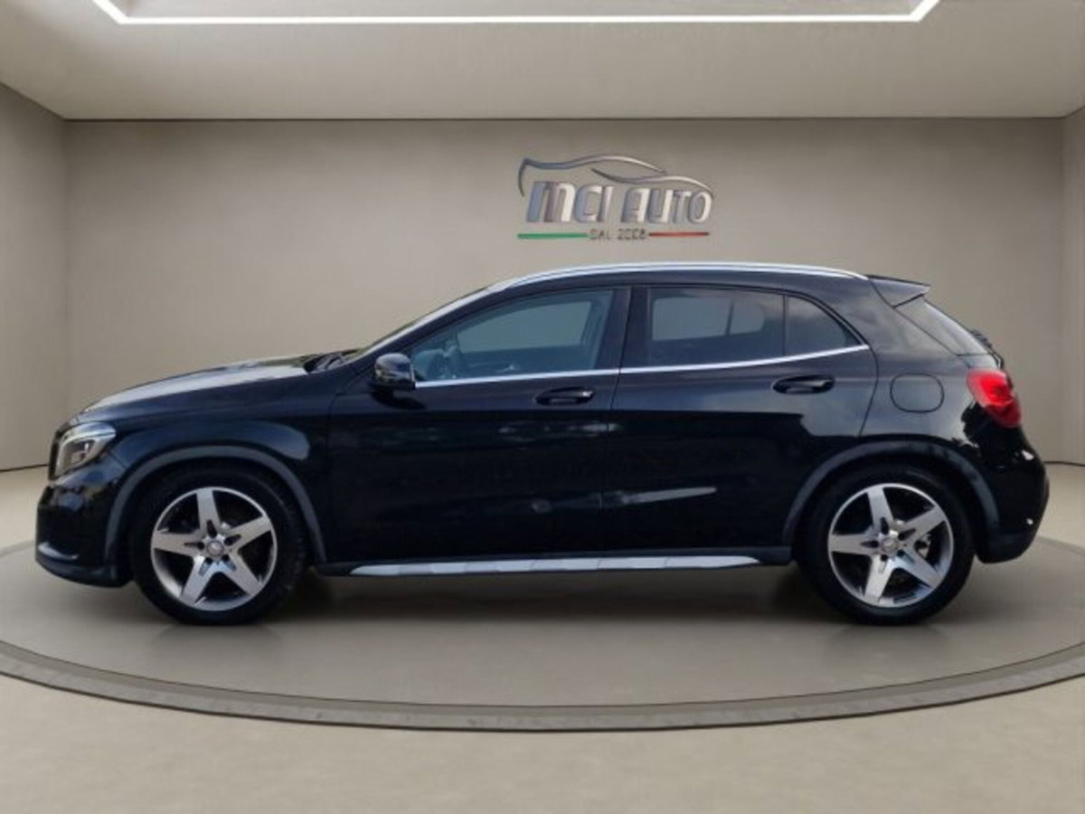 Mercedes-Benz GLA SUV 220 d Automatic Executive (2)
