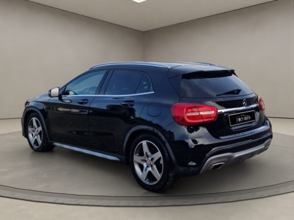 Mercedes-Benz GLA SUV 220 d Automatic Executive (3)