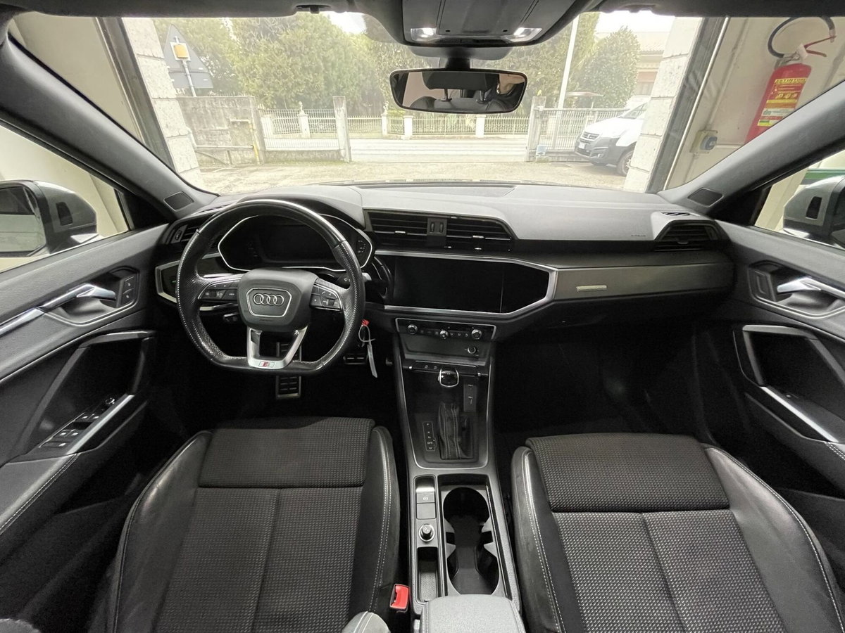 Audi Q3 Sportback 35 2.0 tdi S line edition s-tronic (13)