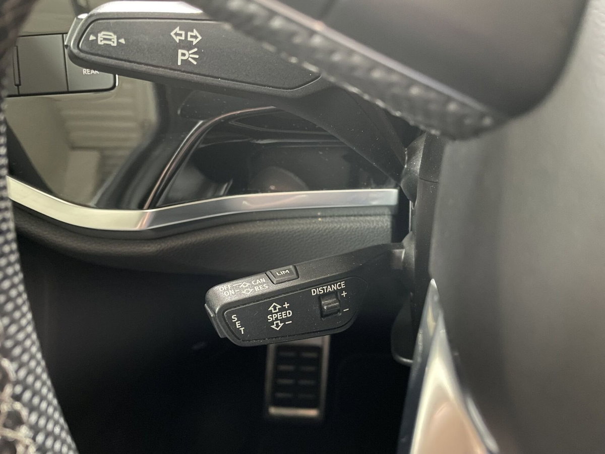 Audi Q3 Sportback 35 2.0 tdi S line edition s-tronic (17)