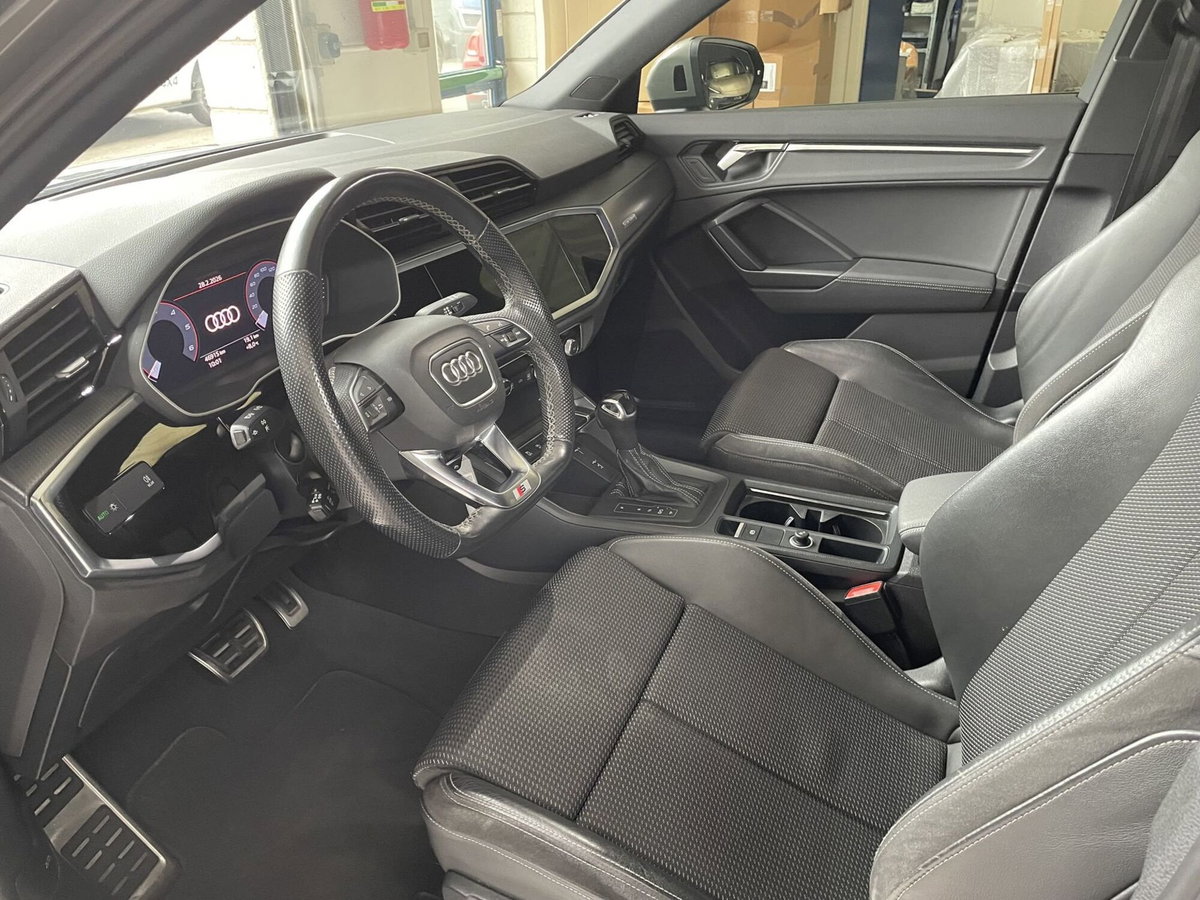 Audi Q3 Sportback 35 2.0 tdi S line edition s-tronic (8)