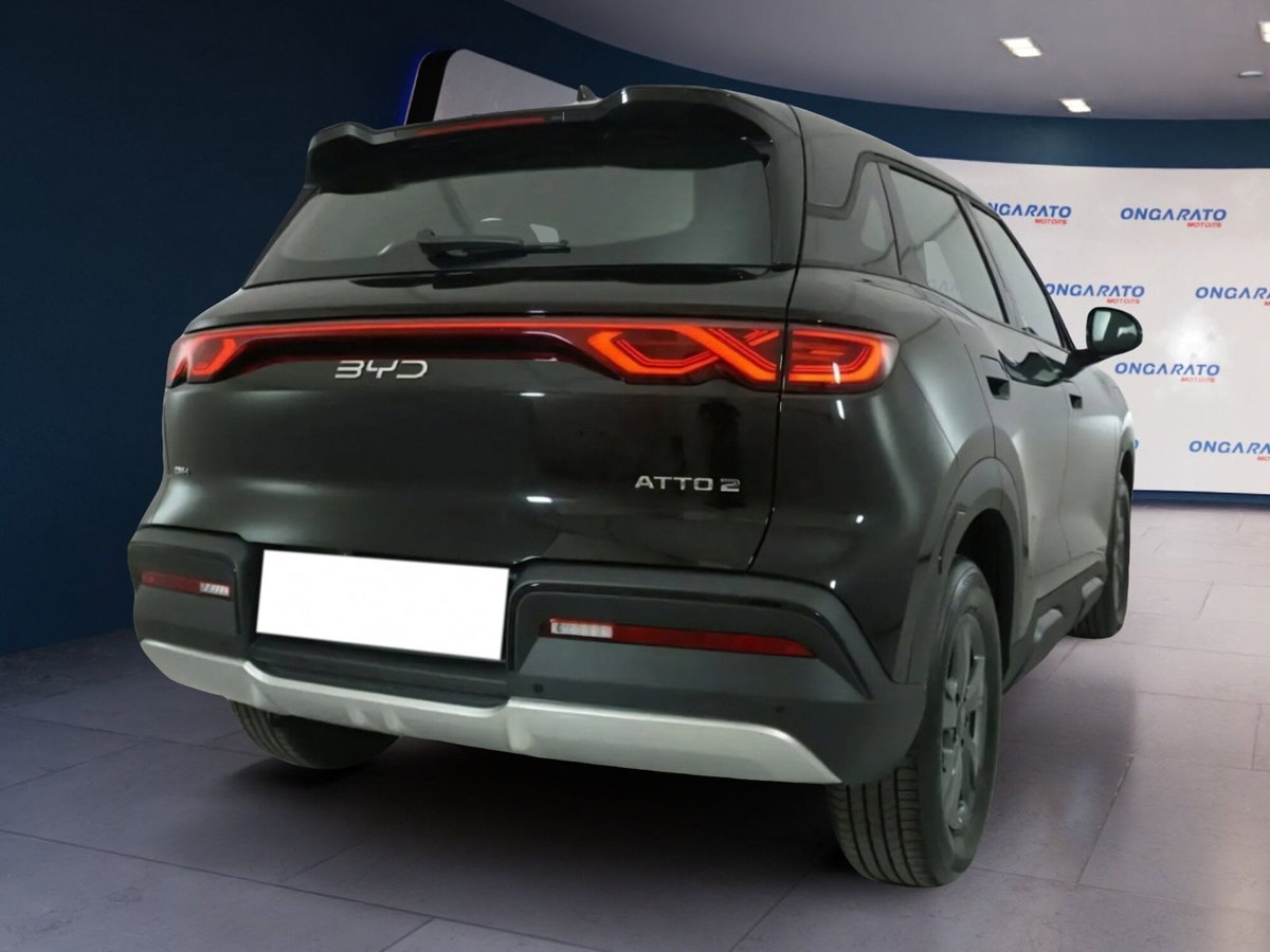 Byd Atto 2 DM-i 1.5 phev Active 165cv (4)