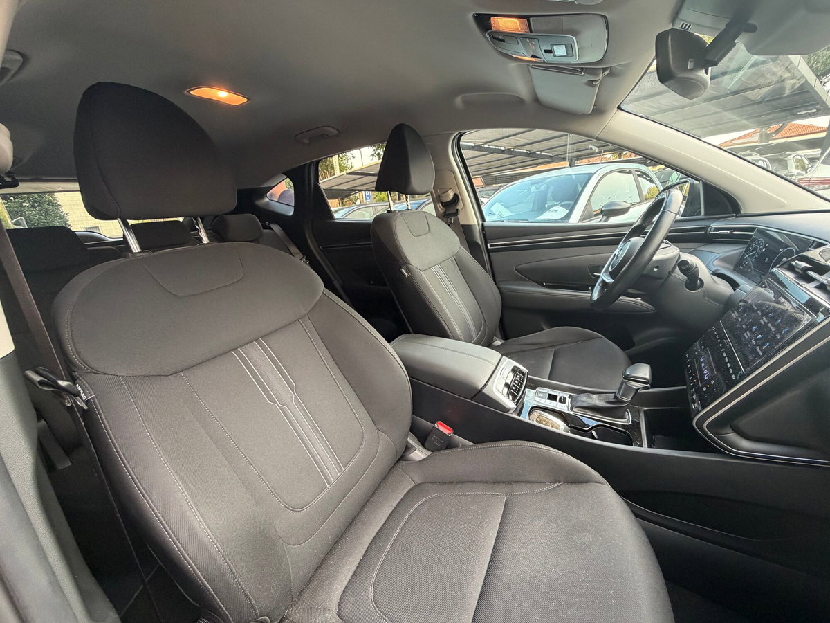 Hyundai Tucson 1.6 t-gdi 48V Exellence Lounge Pack 2wd dct (11)