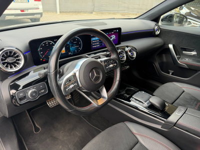 Mercedes-Benz Classe A 180 d Premium (8)