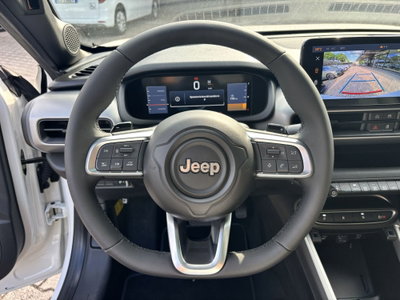 Jeep Avenger 1.2 turbo e-hybrid mhev Summit fwd 110cv edct6 (13)