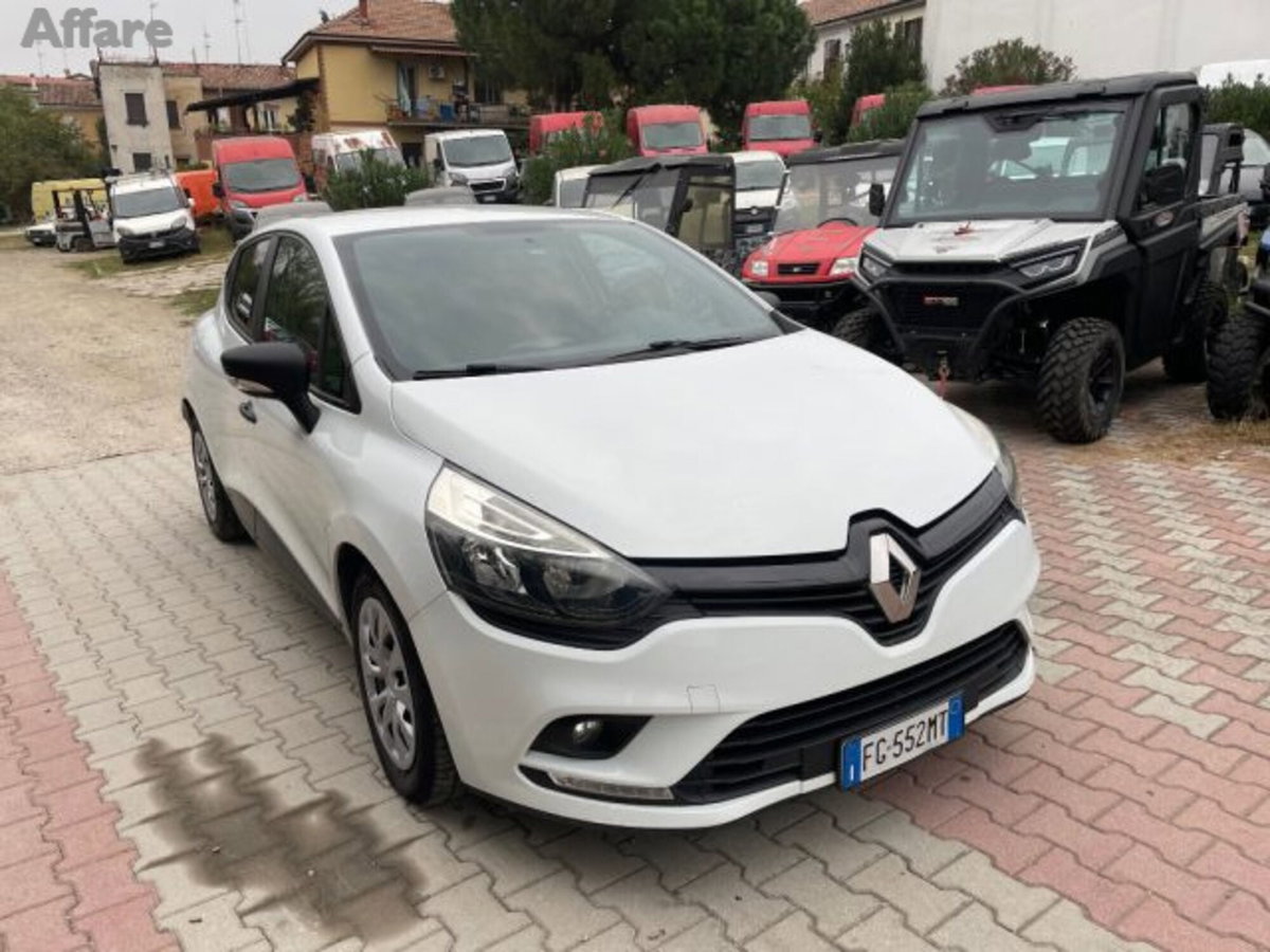 Renault Clio 1.5 dCi 8V 75CV Start&Stop 5 porte Van (7)