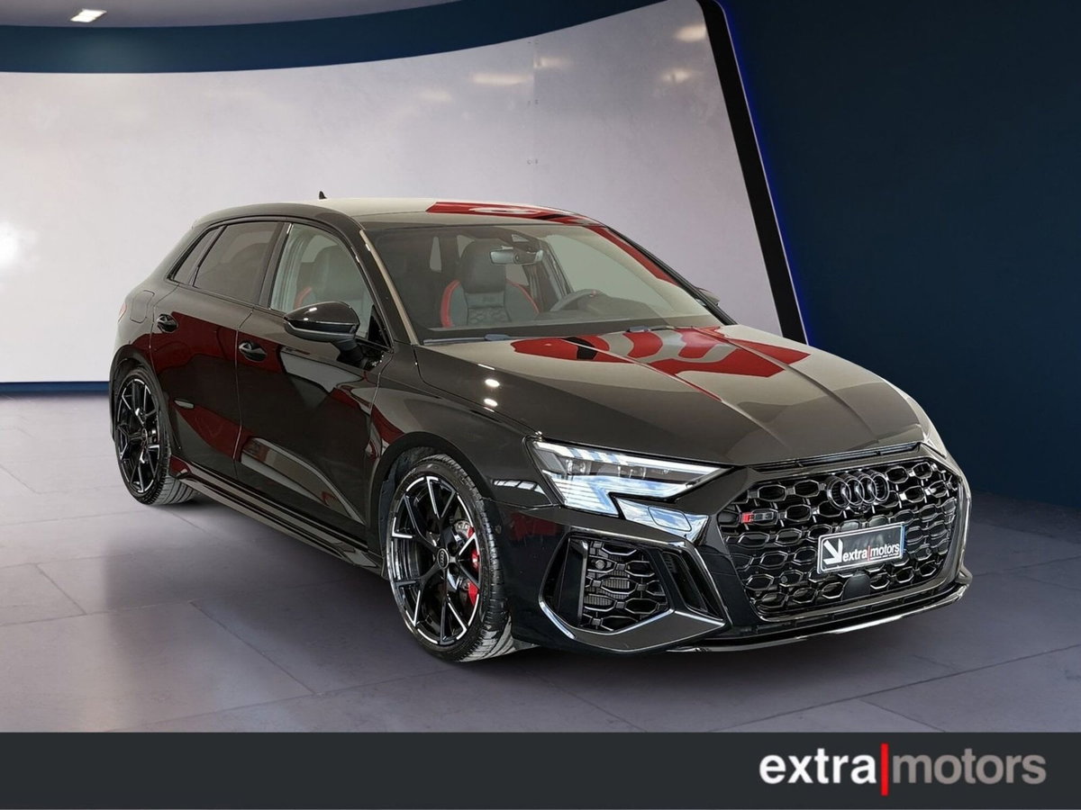 Audi RS 3 Sportback 3 TFSI quattro S tronic